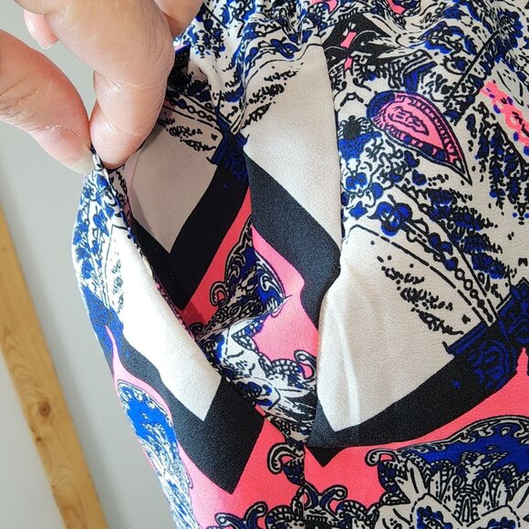 Women's Tea Rose Boutique Colorful Flowy Shorts XL Pockets Dressy Casual Pink Bl - Picture 3 of 6